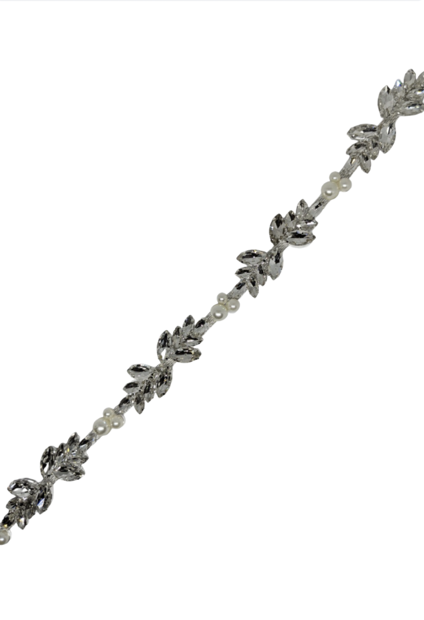 ....Ceinture mélange de perles et pierre du Rhin ..Belt mix of pearl and rhinestones....