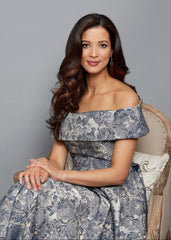 Robe de bal Amanda en jacquard à imprimé floral avec épaules dénudées et jupe volumineuse – Boutique Beli Sima